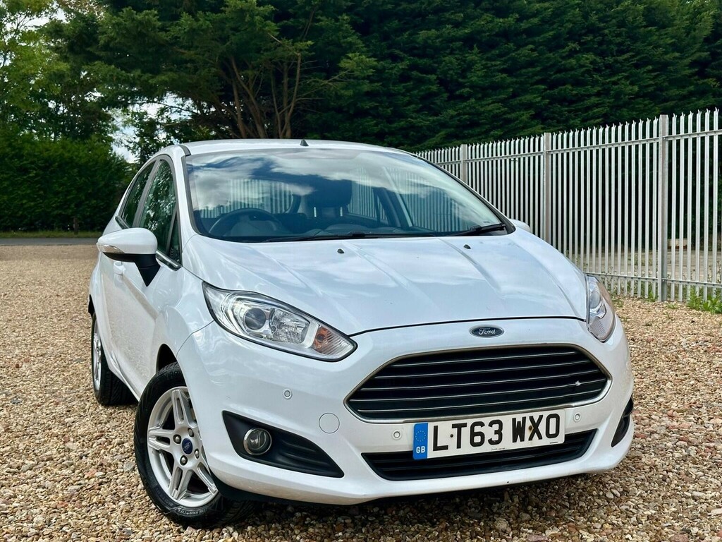Ford Fiesta 1.0T Ecoboost Zetec Euro 5 Ss White #2