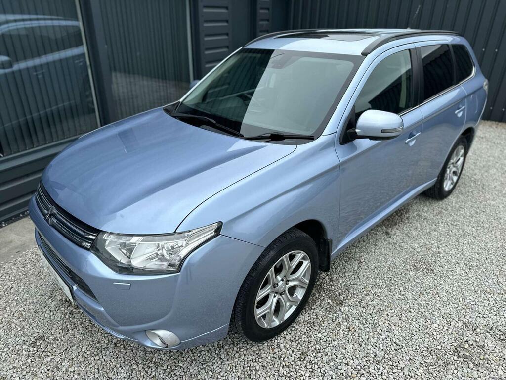 Mitsubishi Outlander Gx4 Black #16