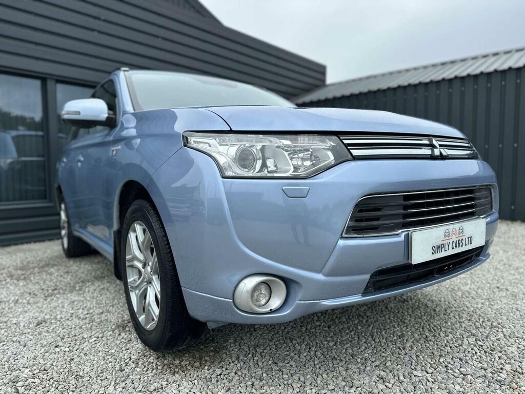 Mitsubishi Outlander Gx4 Black #9