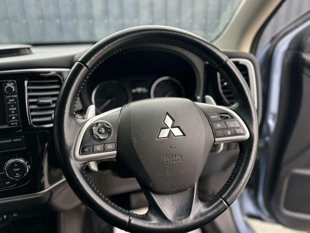 Mitsubishi Outlander Gx4 Black #31
