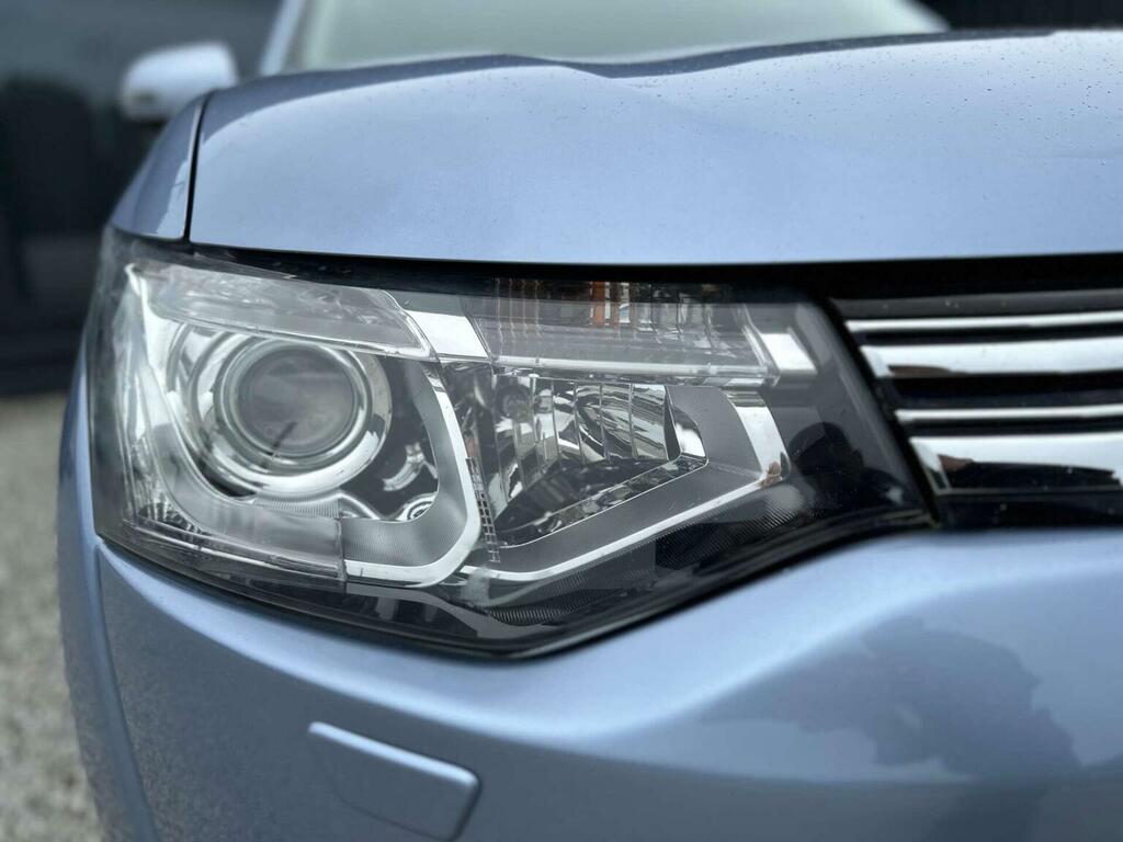 Mitsubishi Outlander Gx4 Black #10