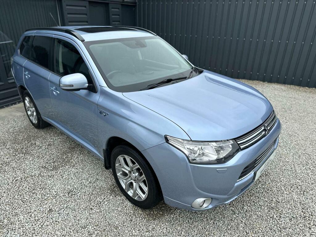 Mitsubishi Outlander Gx4 Black #14