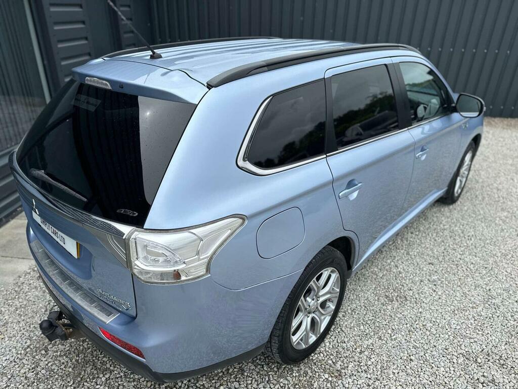 Mitsubishi Outlander Gx4 Black #21