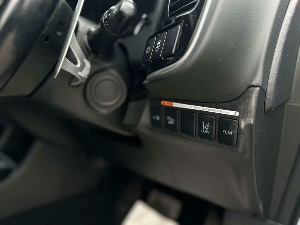 Mitsubishi Outlander Gx4 Black #30