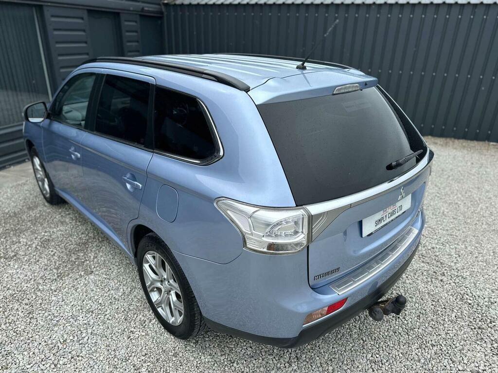 Mitsubishi Outlander Gx4 Black #23