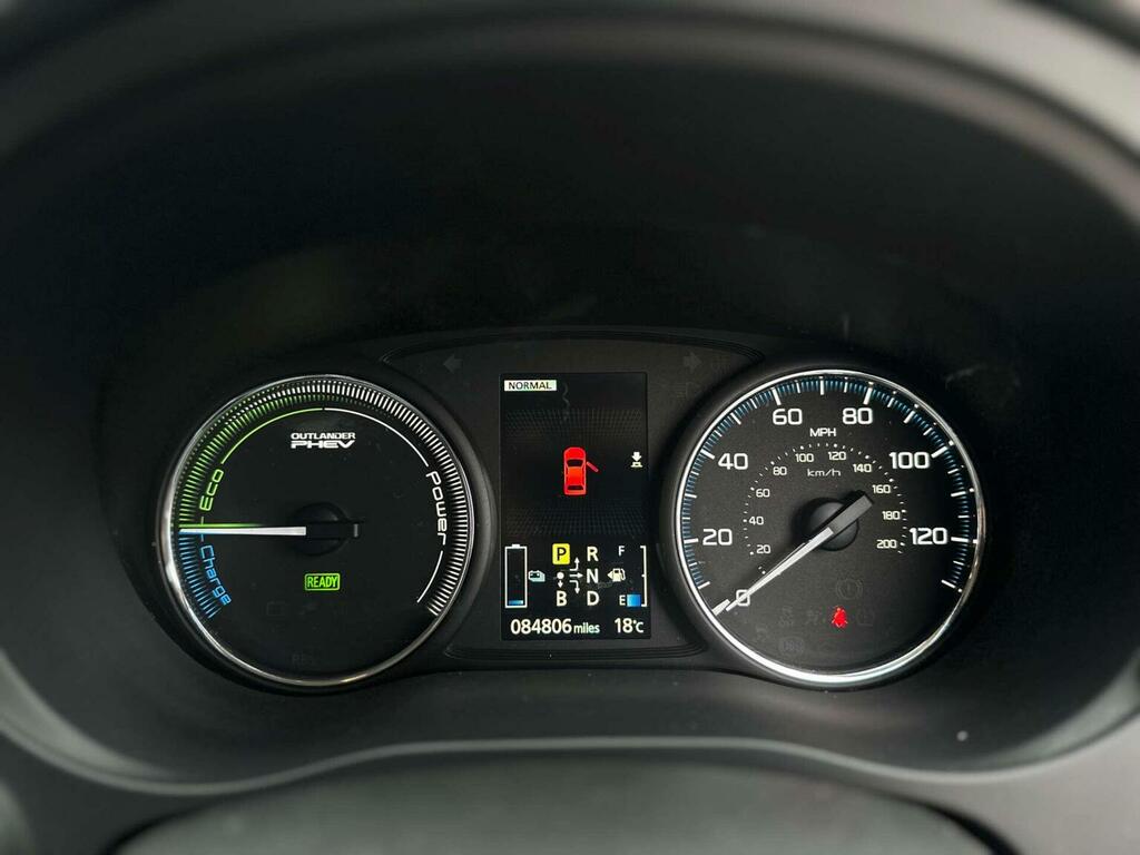 Mitsubishi Outlander Gx4 Black #32