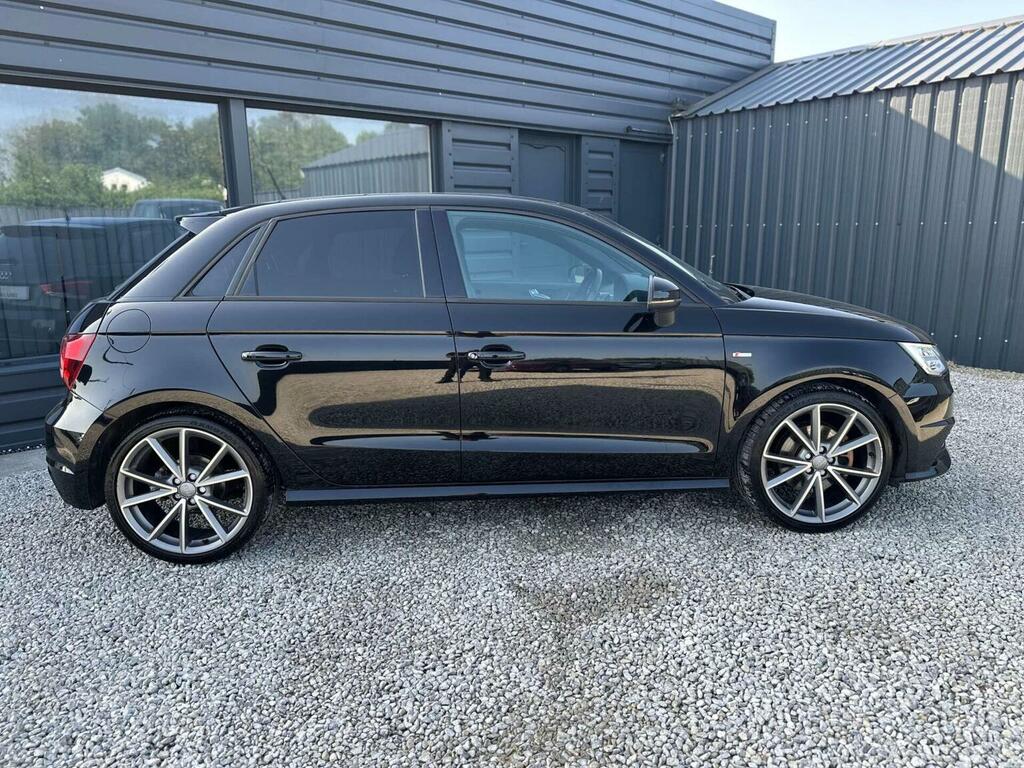 Audi A1 1.6 Tdi Black Edition Sportback Euro 6 Ss Black #2