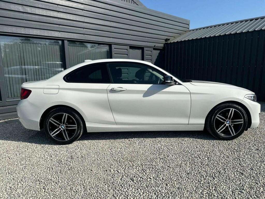 BMW 2 Series 2.0 218D Sport Euro 6 Ss White #2