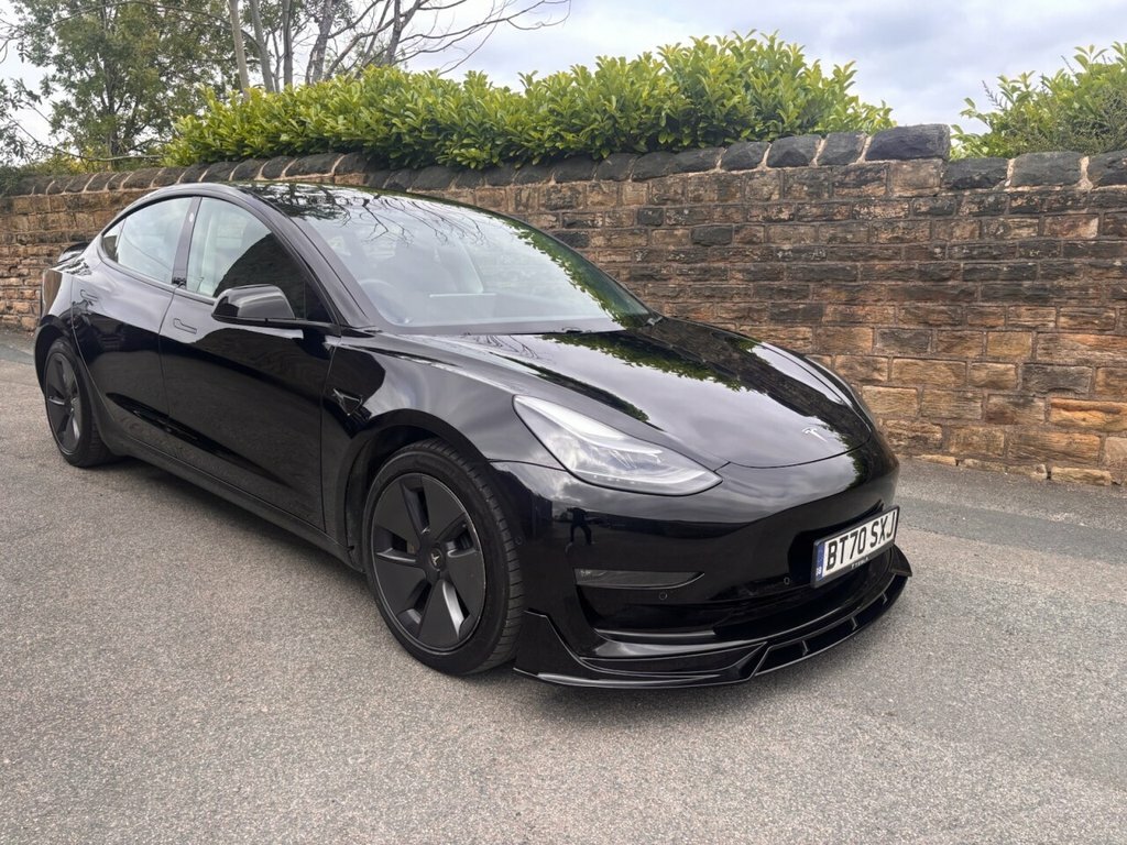 Tesla Model 3 Saloon Black