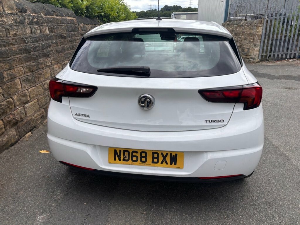 Vauxhall Astra Hatchback ND68BXW White #3