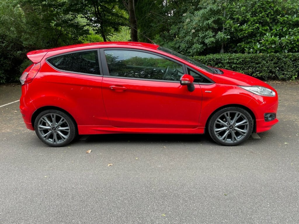 Ford Fiesta St-line FM66SPZ Red #2