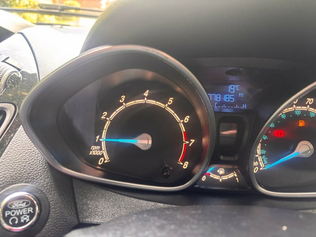 Ford B-Max 1.6L Zetec 104 Bhp Blue #23