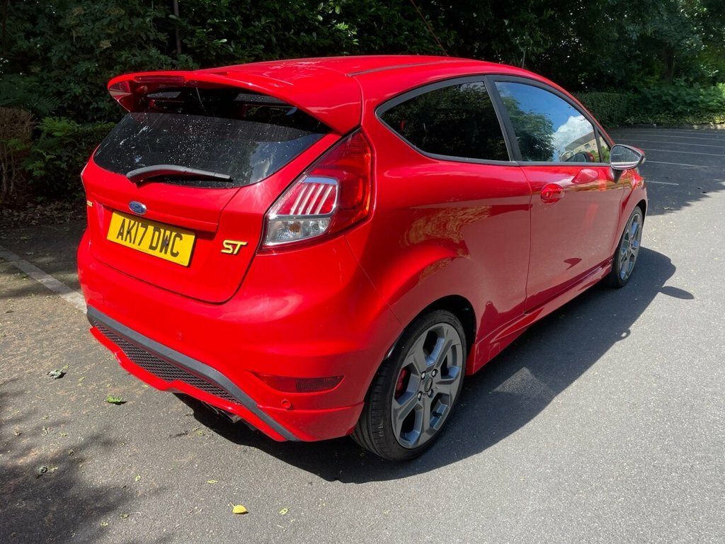 Ford Fiesta 1.6L St-2 Red #6