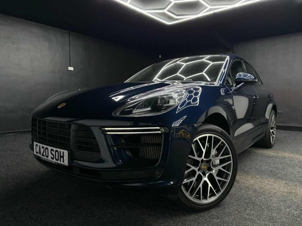 Porsche Macan 2.9L Turbo Blue