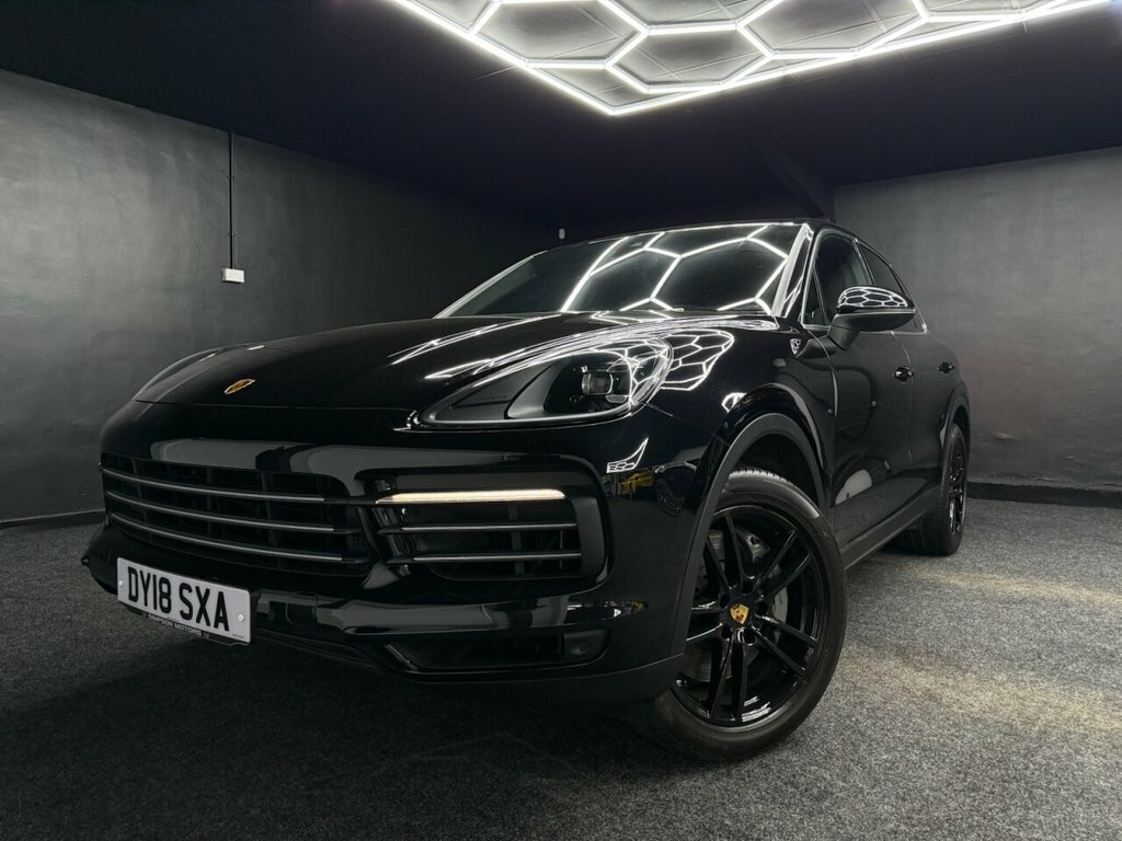 Porsche Cayenne 2.9L S Black