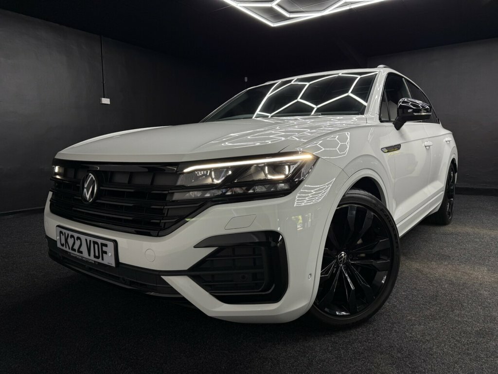 Volkswagen Touareg Suv White