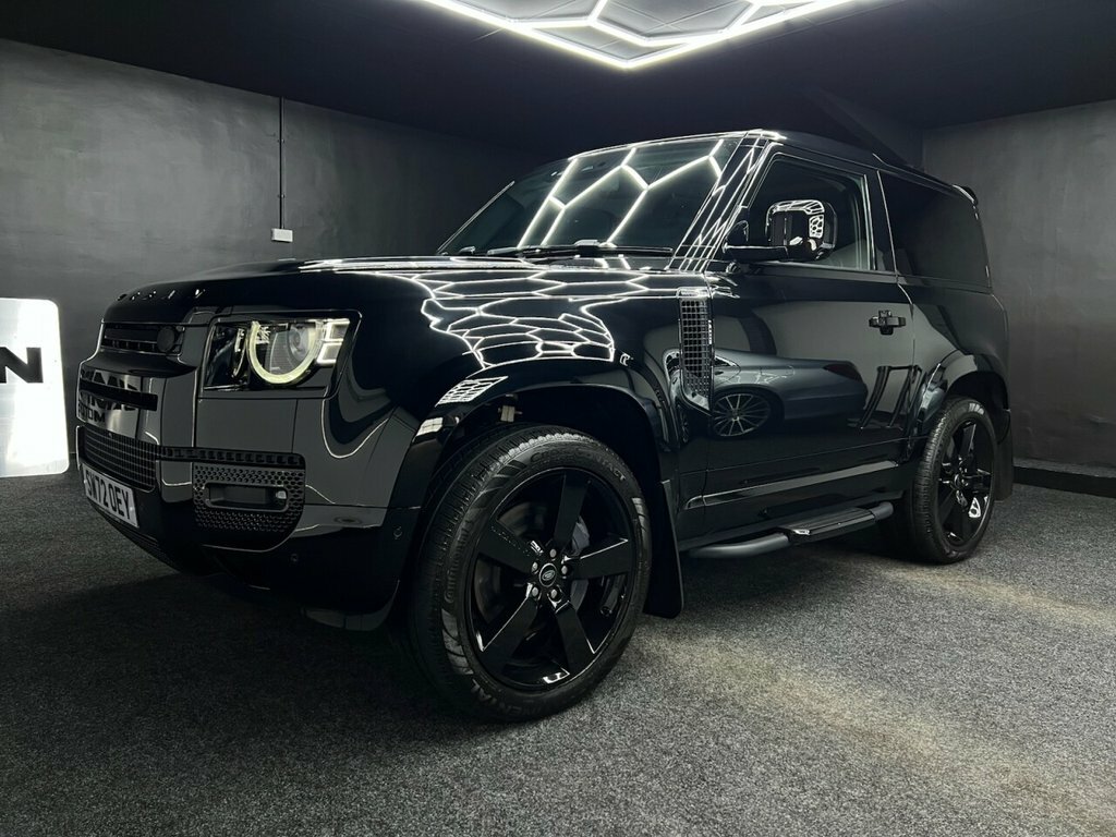 Land Rover Defender 3L Hse SW72OEY Black #3