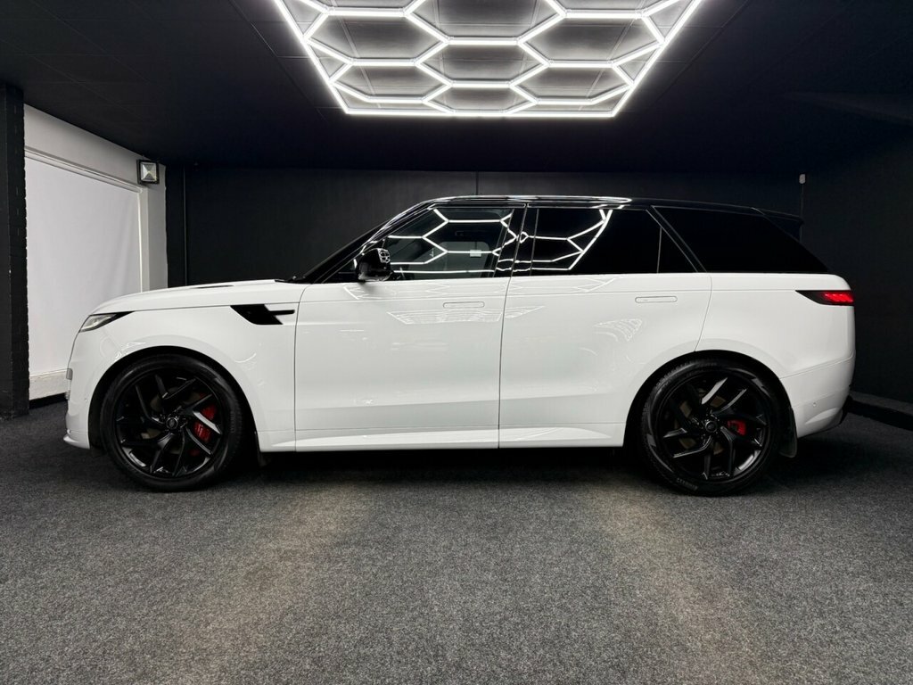 Land Rover Range Rover Sport 3L Dynamic Se LR73EGV White #4