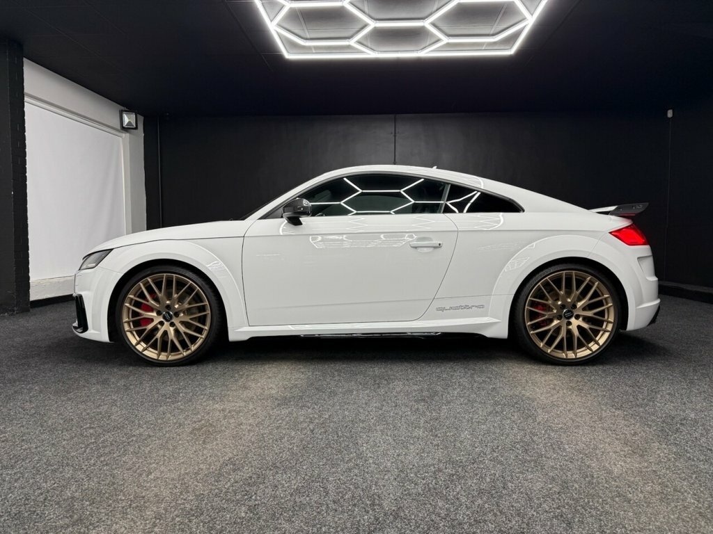 Audi TTS 2L Black Edition White #4
