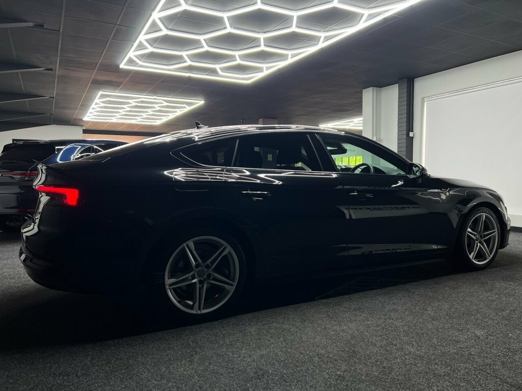 Audi A5 2L S Line Black #4