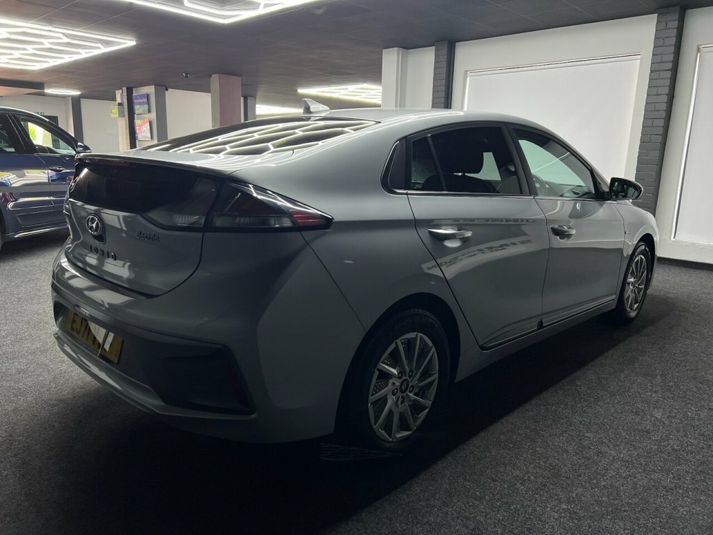 Hyundai Ioniq Hatchback EJ71VJF Silver #4