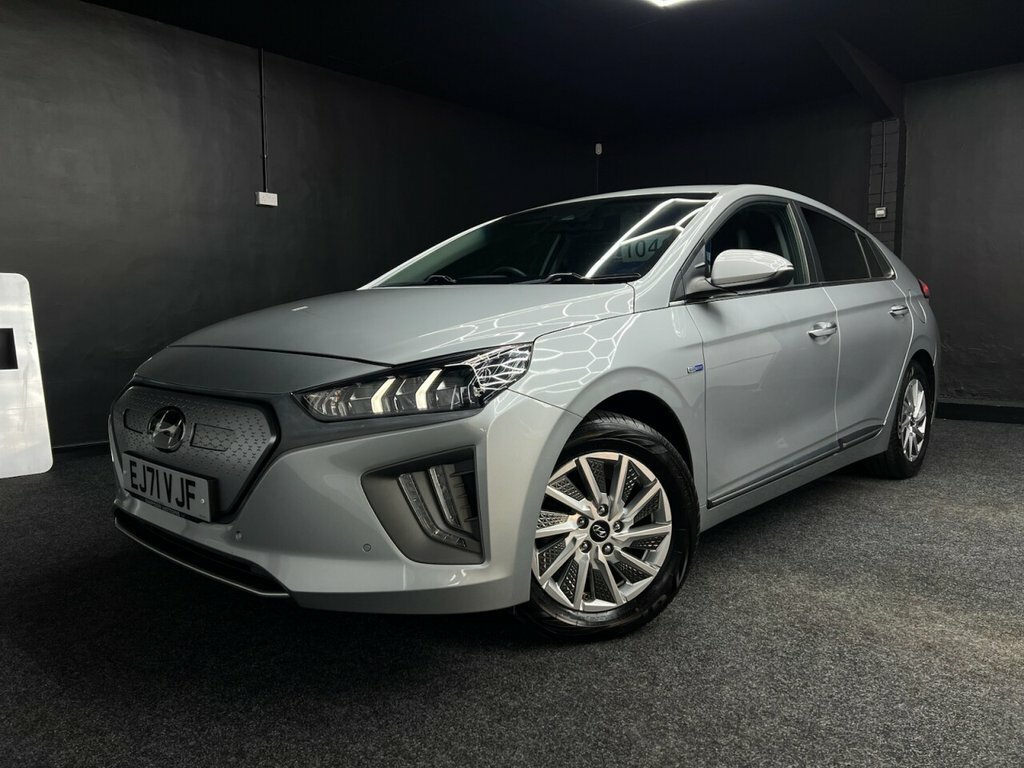 Hyundai Ioniq Hatchback EJ71VJF Silver