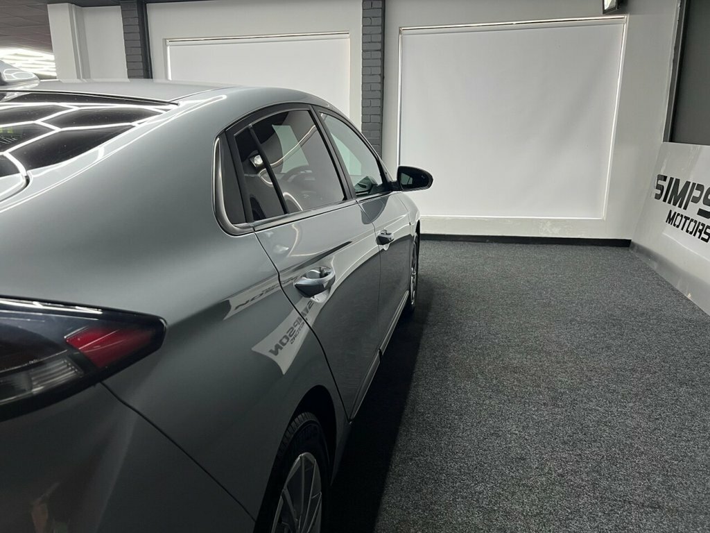 Hyundai Ioniq Hatchback EJ71VJF Silver #5