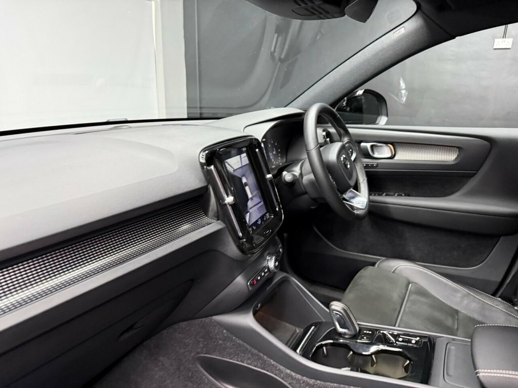Volvo XC40 2L R-design Pro Grey #2