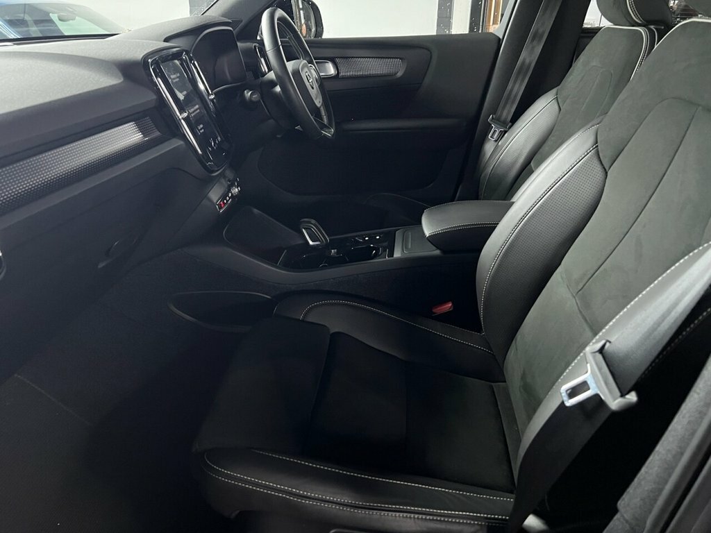 Volvo XC40 2L R-design Pro KX19WEJ Grey #6