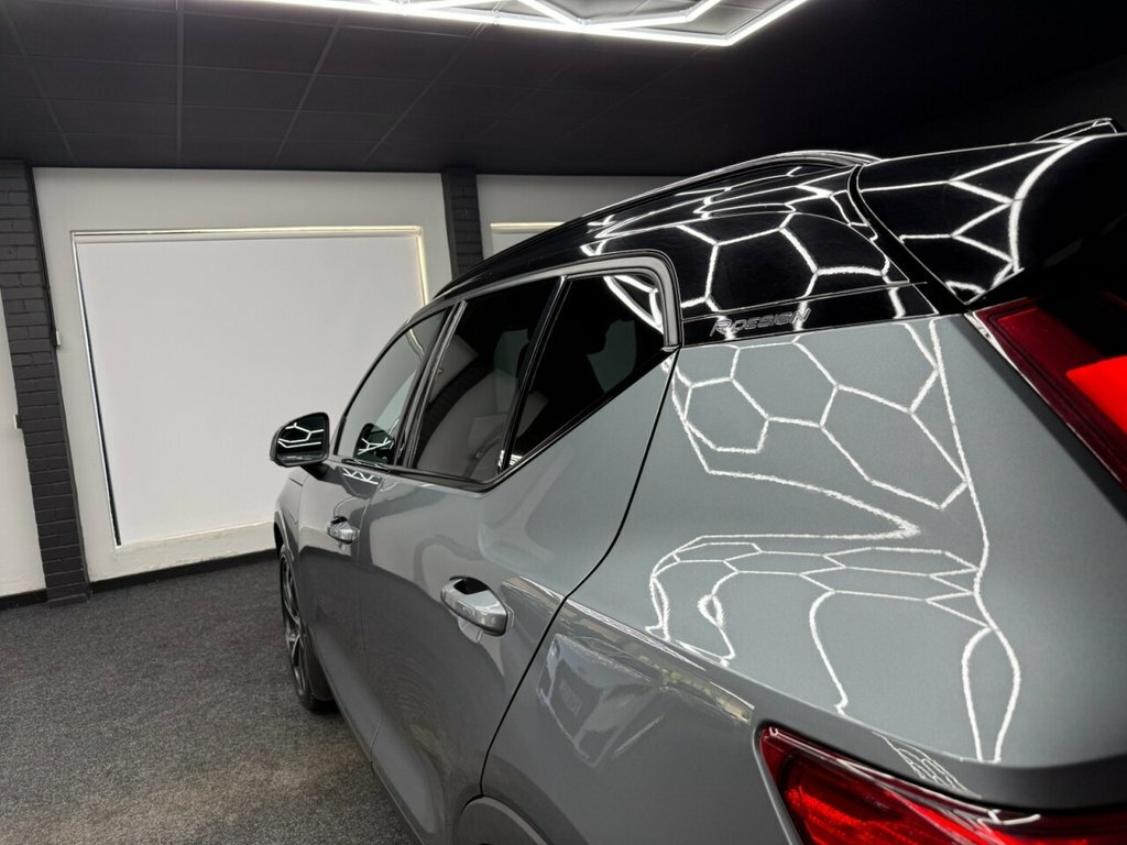 Volvo XC40 2L R-design Pro Grey #6