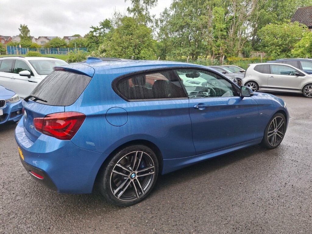BMW 1 Series 1.5L M Sport Shadow Edition SV68YGX Blue #2
