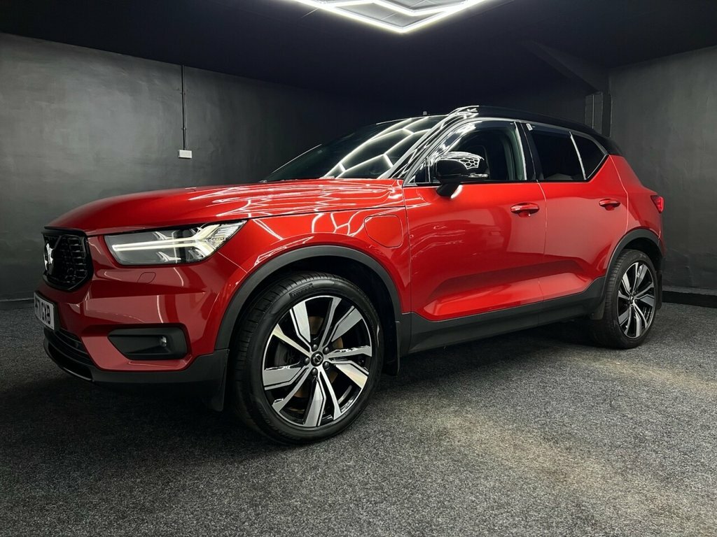 Volvo XC40 1.5L Ultimate Dark PF71GXB Red #3