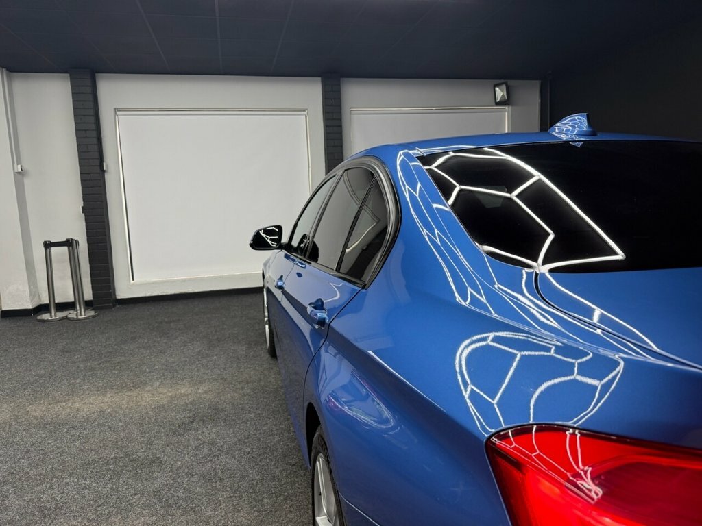 BMW 3 Series 3L M Sport PX18RZC Blue #3