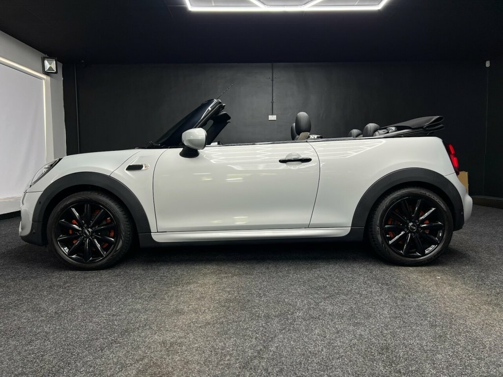 Mini Convertible 1.5L Cooper Sport Silver #4