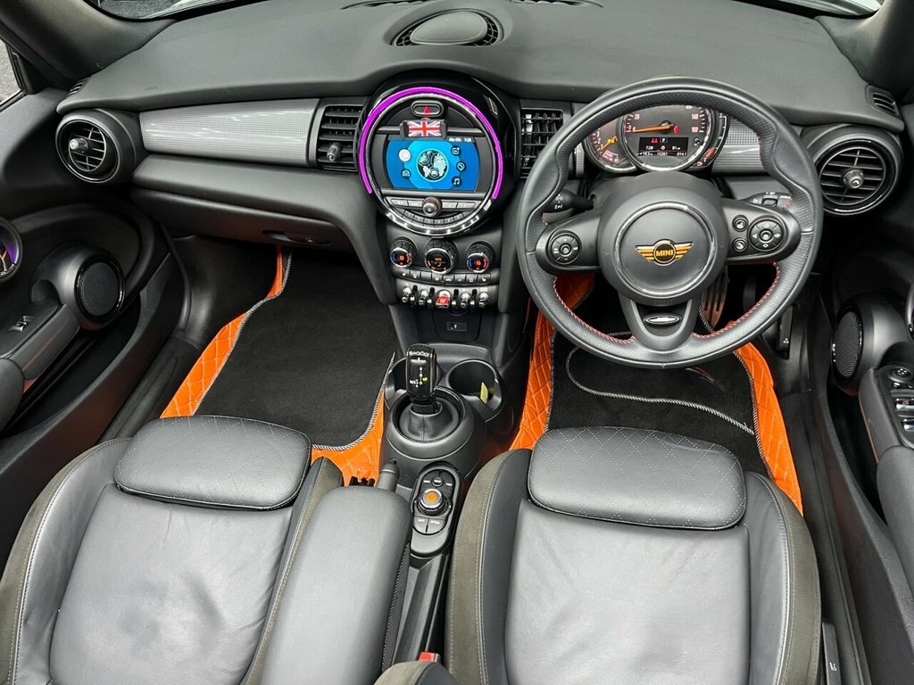 Mini Convertible 1.5L Cooper Sport Silver #2
