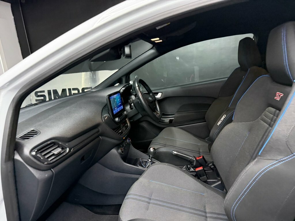 Ford Fiesta 1.5L St-2 NA70XCG White #2