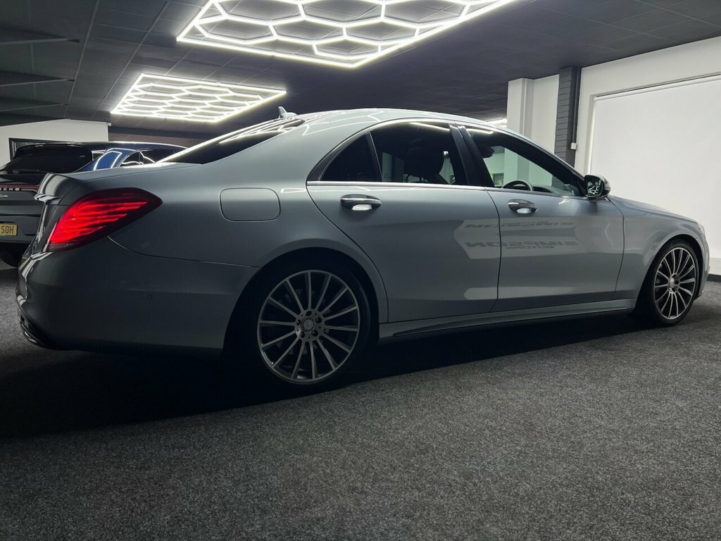 Mercedes-Benz S Class Saloon Silver #4