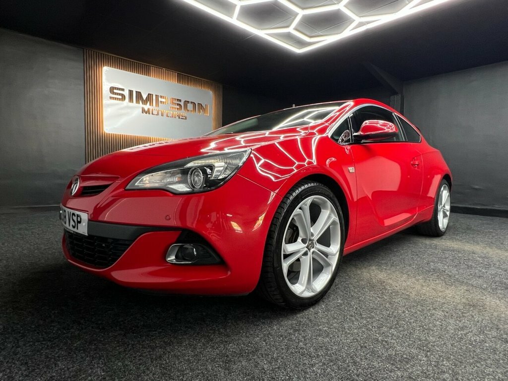 Vauxhall Astra GTC 2.0T Vxr Coupe Euro 6 Ss 280 White #26