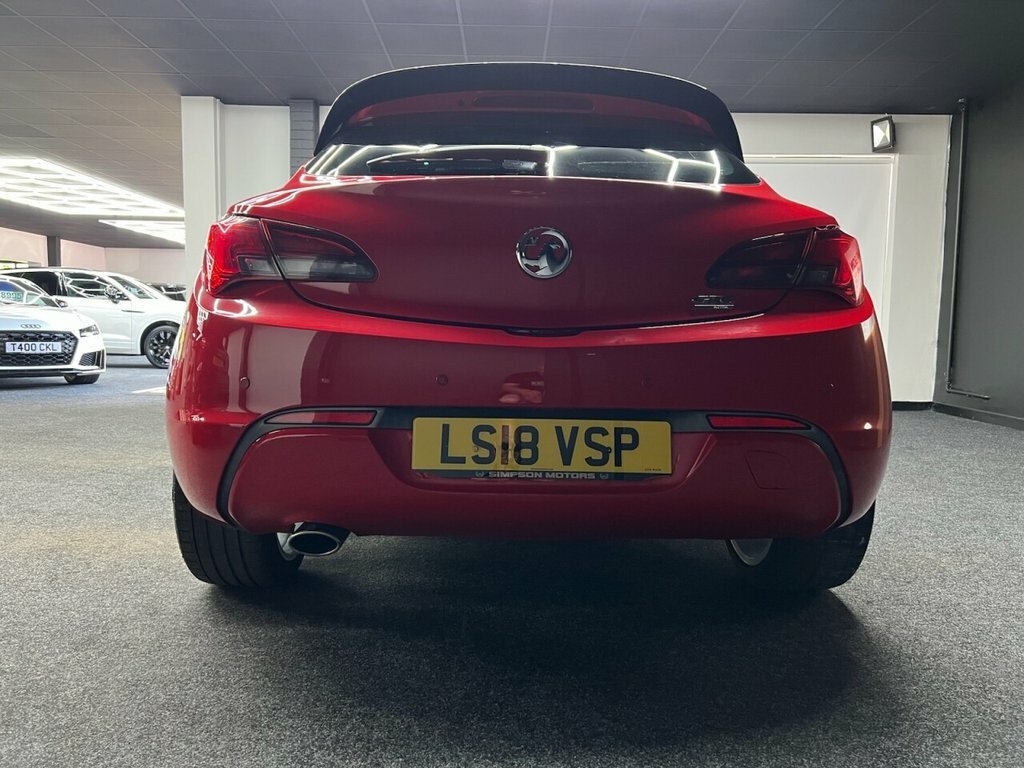 Vauxhall Astra GTC 2.0T Vxr Coupe Euro 6 Ss 280 White #11