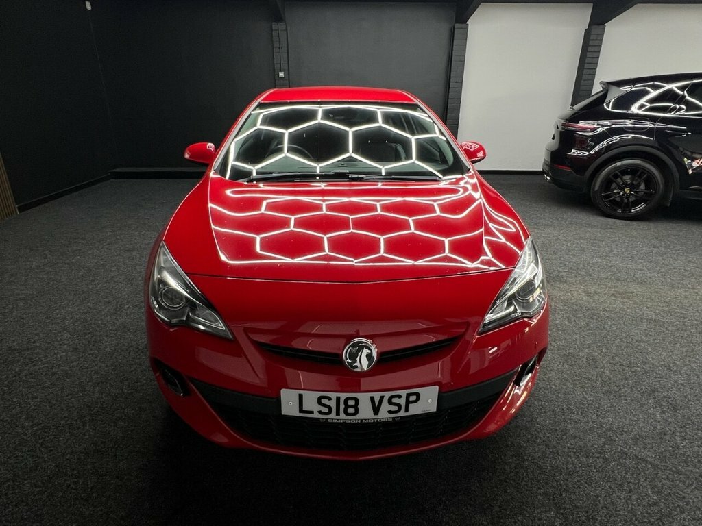 Vauxhall Astra GTC 2.0T Vxr Coupe Euro 6 Ss 280 White #21