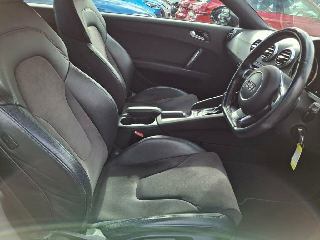 Audi TT Coupe Black #4
