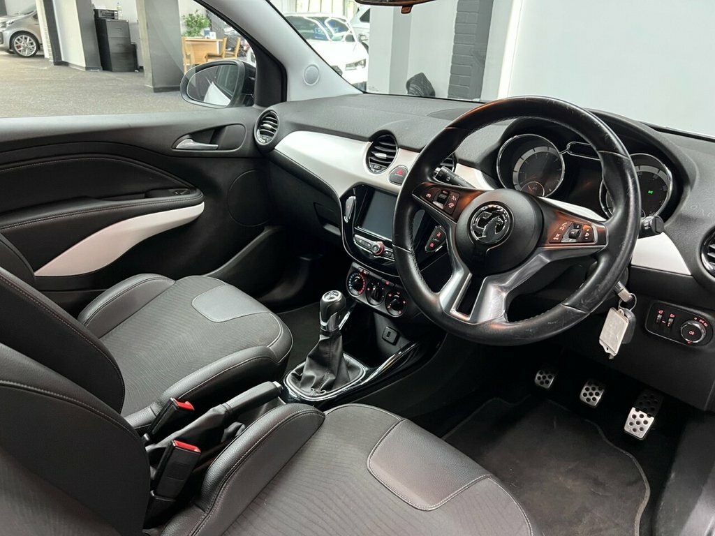 Vauxhall Adam 1.2L Energised White #2