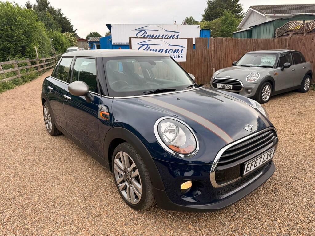 Mini Hatch Hatchback 1.5 Cooper Seven Euro 6 Ss 2018 EF67LXR Blue