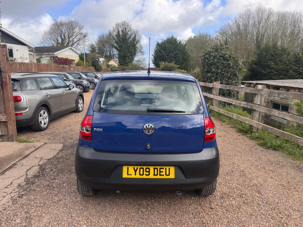 Volkswagen Fox Hatchback 1.2 6V Euro 4 200909 Blue #4
