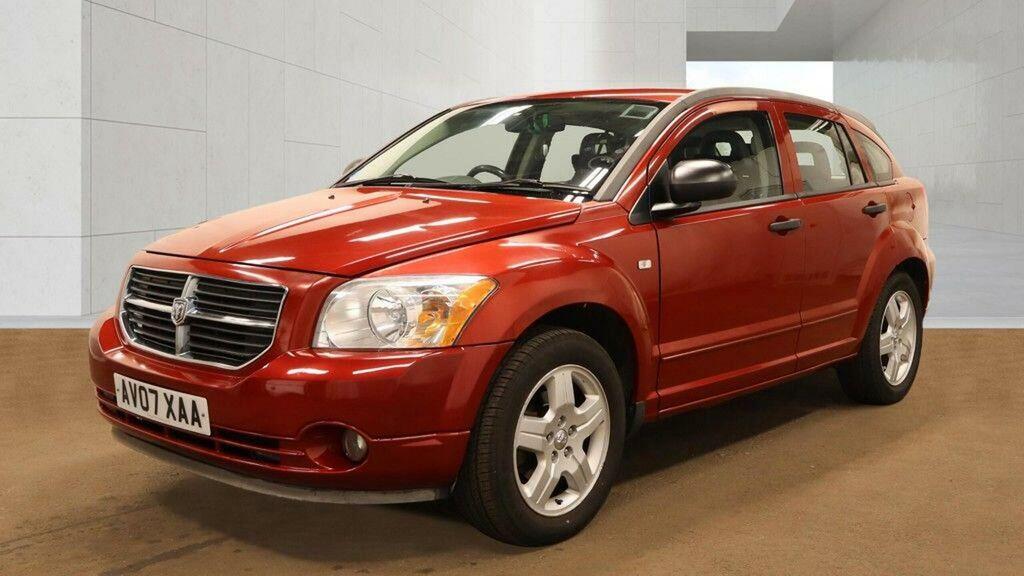 Dodge Caliber Hatchback 2.0 Sxt Cvt 200707 Red #2