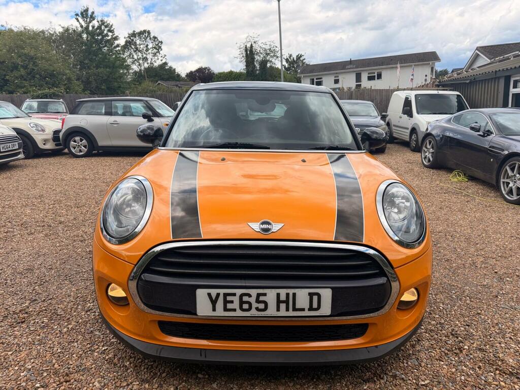 Mini Hatch Hatchback 1.5 Cooper D Euro 6 Ss 2015 Orange #2