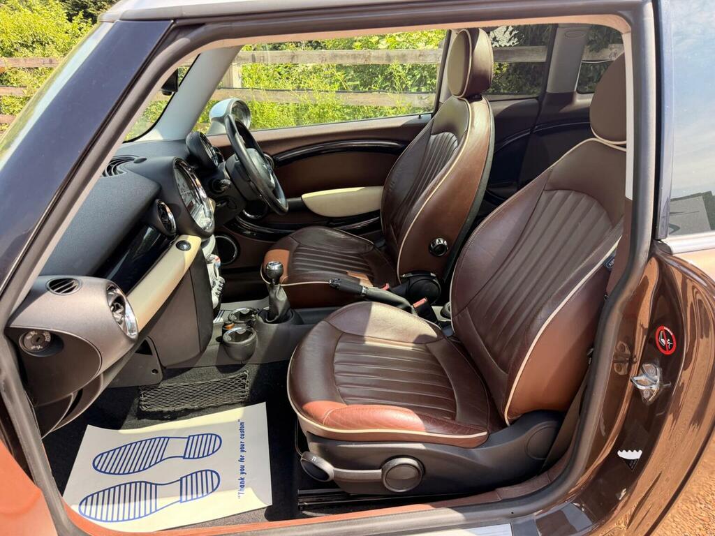 Mini Clubman 1.6L Null Silver #12