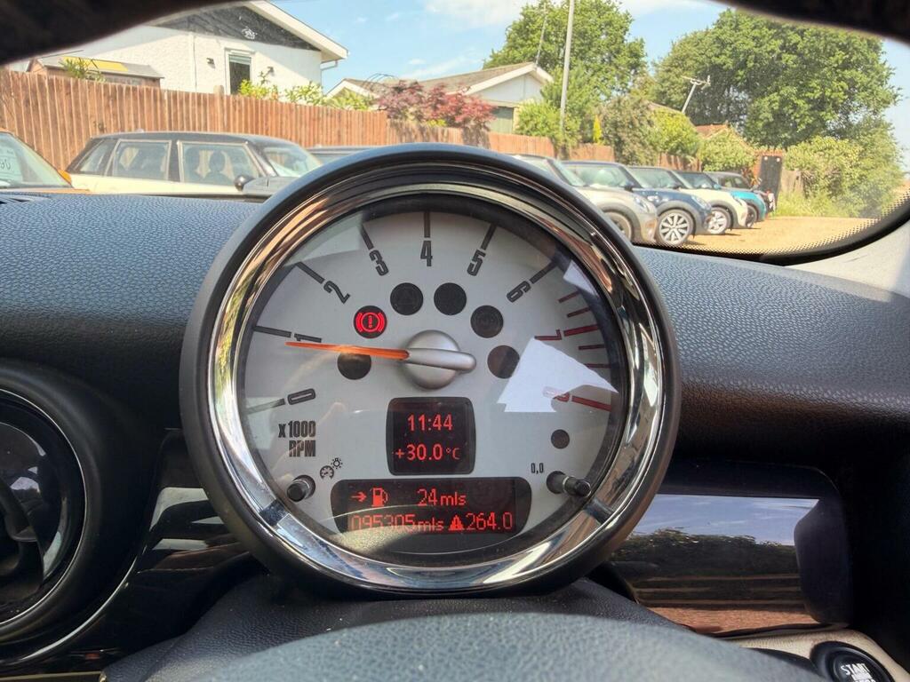 Mini Clubman 1.6L Null Silver #16