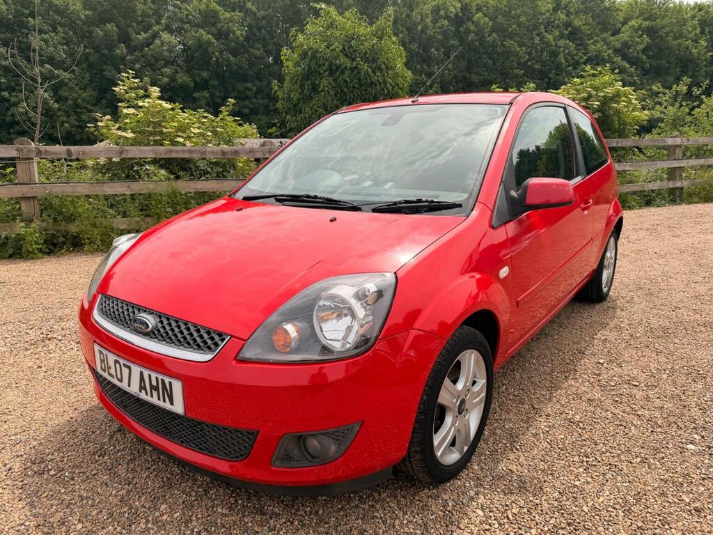 Ford Fiesta Hatchback 1.25 Zetec Climate 200707 Red #3