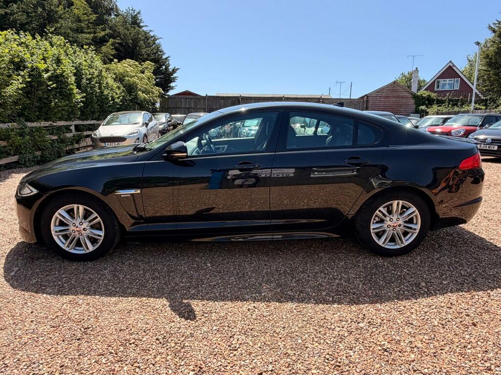 Jaguar XF Saloon 2.2D R-sport Euro 5 Ss 201414 GIL2679 Black #5